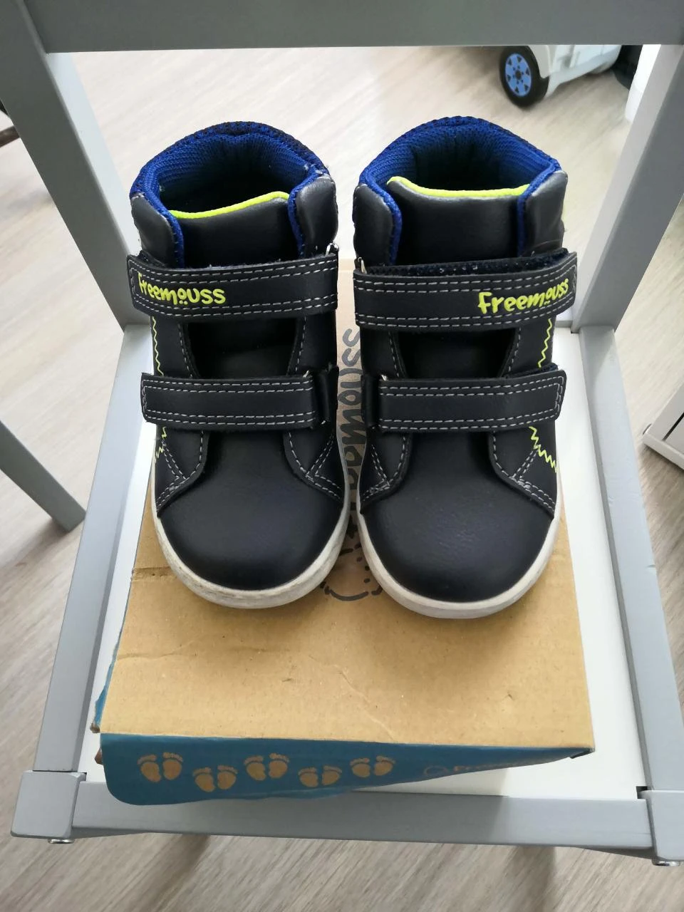 Baskets Bleu marine Garçon Scratch Pointure 20 Freemouss